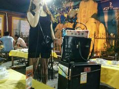 -胖哥牛蛙龙虾烧烤城(育才路店)