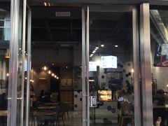 门面-HELLO 27 意面·沙拉·帕尼尼