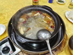 -濠轩阁特色生蚝火锅(水湾路店)