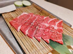 -蚂蚁洞·烤肉大营地(上海静安大悦城店)