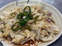 -银峰农庄·特色烧鸡·鲜无花果浸鸡