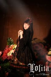 -onlygirl摄影美学馆高端定制(江滩店)