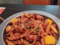 -多嘴超级肉蟹煲(中街恒隆故宫店)