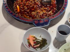 -何师傅美蛙鱼头(汉街店)