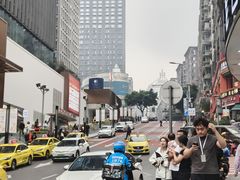 -观音桥步行街