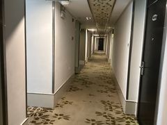 -豪泰168酒店(无锡上马墩靖海地铁站店)