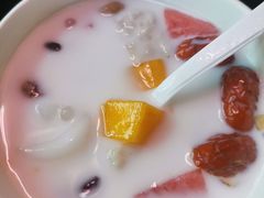 -海口骑楼小吃街