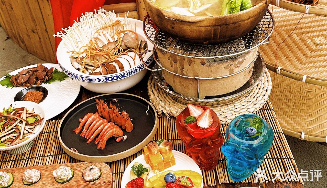 成都探店｜古风汤锅餐厅