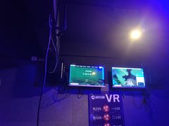 -VR 间客漫·PS电玩·虚拟现实包间游戏电竞(街道口店)