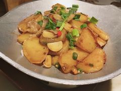 小锅土豆-绿茶餐厅(城西银泰城店)