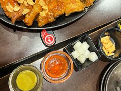 -BHC炸鸡(明洞总店)