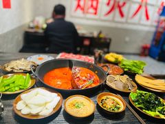 -冯校长老火锅(中联广场店)