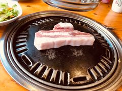 -唯成•韩国炭火烤肉 유성고기