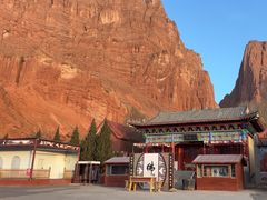 -天山神秘大峡谷