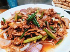 蒜苗炒牛肉-健跳小海鲜(人民路店)