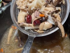 -蘑界·野生菌火锅(深业上城店)