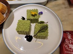 荠菜香椿豆腐-范家小馆·烤鸭新京菜(金融街店)