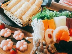 -湊湊火锅·茶憩(上海合生汇店)