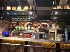 -麦凯伦烧烤·精酿超级工厂店(金桥总店)