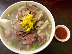 -潮镇老尾牛杂(环城西路店)