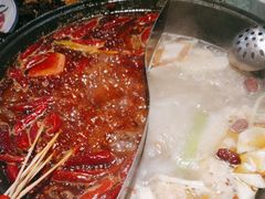 -鸿姐老火锅(疁城新天地店)