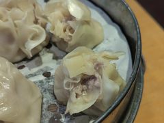 冬笋鲜肉烧麦-真真鲜馄饨店(启蒙路店)