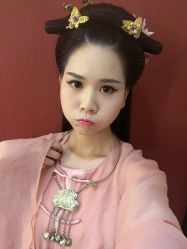 -盘子女人坊生日照·摄影馆(华强店)