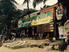 -Jonah's Fruit Shake & Snack Bar