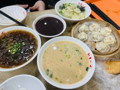 -新丰小吃(中山中路分店)