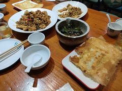 -二姐家三个拿手菜·北塘海鲜·大馅锅贴王(成林道店)