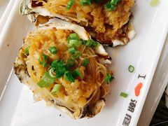烤生蚝-潮庭·大连海鲜·炭火烧烤·扇贝王(大连店)