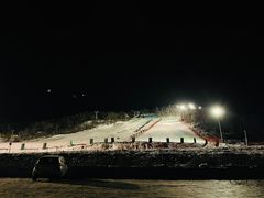 -长春莲花山滑雪场