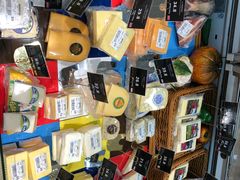 -金鹰超市(国际购物中心新街口店)