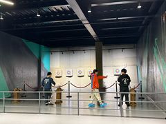 -极限PLAY运动娱乐新世界·团建派对表演休闲馆·室内高空游乐园