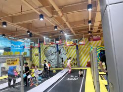 -反弹蹦床公园·运动乐园·团建·亲子派对(深圳观澜湖店)