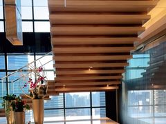 -上海龙之梦万丽酒店