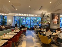 -港丽餐厅(高德置地店)