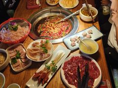 -城墙拐拐火锅(三峡广场黑金冠店)