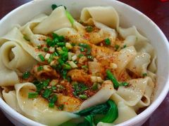 油泼扯面-东关吉祥西安腊汁肉夹馍(健德门店)