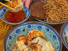 -无名氏宵夜小摊(祝家三姐妹馄饨店)
