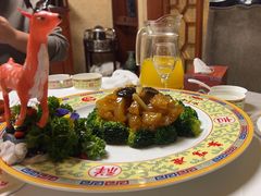 -鹿鸣春饭店(总店)