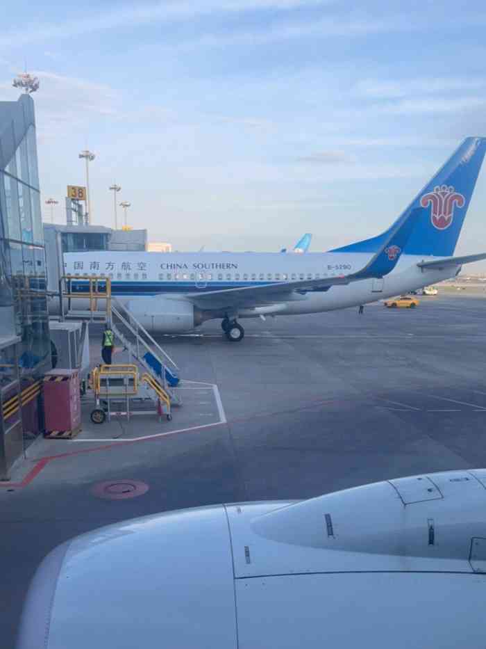 是我家的机场,飞机一