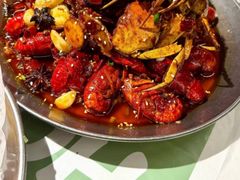 -巴厘龙虾·榜首油焖大虾(音乐学院·沿江酒馆店)