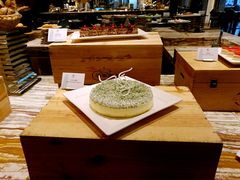 白巧克力慕斯蛋糕-AdD全日制餐厅(中谷花园酒店)