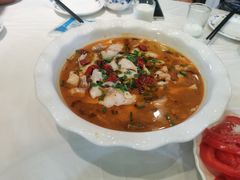 酸菜鱼-香满锅老北京羊蝎子火锅·家常菜(新街口店)