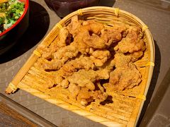 阿婆酥肉-爆炸头阿姨小四川正宗川味小吃(无任何分店)