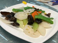 -九號渔港·蒸汽海鲜·粤菜茶点(八卦岭店)