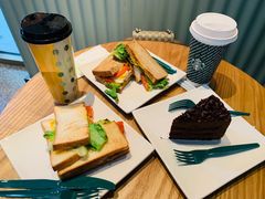 -星巴克(嘉兴平湖吾悦广场店)