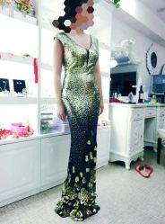 -红馆妆造(中央大街店)