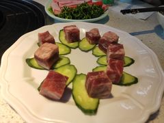 -二荆条·蜀鲜汇城市森林火锅